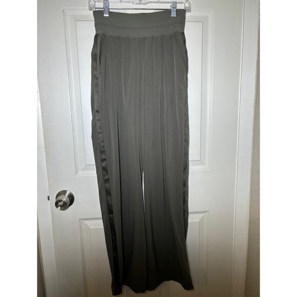 Athleta Nolita Wide Leg Pants Mountain Olive Green SZ 4 - Picture 3 of 5